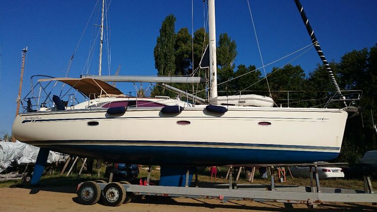 2007 bavaria 44 vision sail 9840763 20250616113223138 1 XLARGE