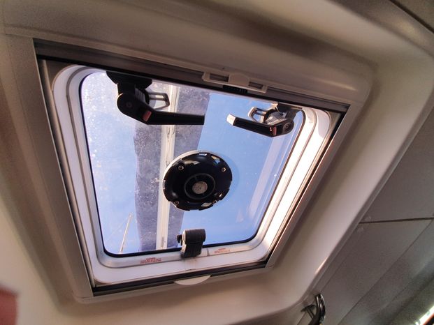 2009 beneteau oceanis 45 sail 9667137 20250128123947910 1 XLARGE