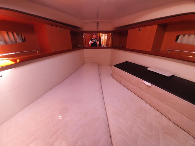 2009 beneteau oceanis 45 sail 9667137 20250128124123038 1 XLARGE