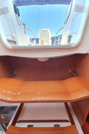 2009 beneteau oceanis 45 sail 9667137 20250128124149544 1 XLARGE