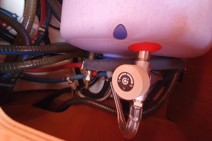 2009 beneteau oceanis 45 sail 9667137 20250128124152986 1 XLARGE