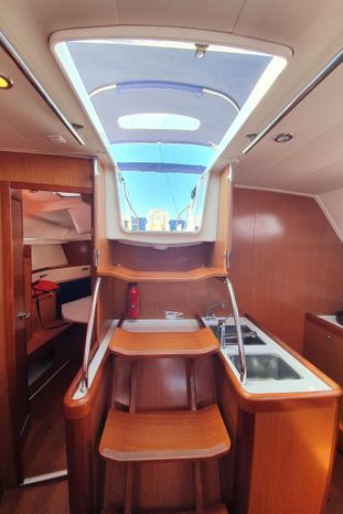 2009 beneteau oceanis 45 sail 9667137 20250128124509057 1 XLARGE