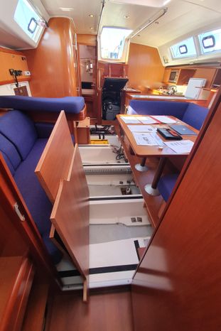 2009 beneteau oceanis 45 sail 9667137 20250128124605214 1 XLARGE