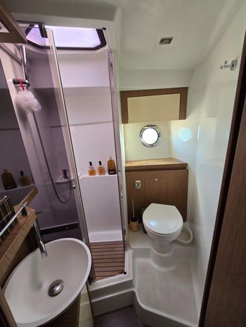 2013 beneteau gran turismo 44 power 9399018 20240521050239848 1 XLARGE 1