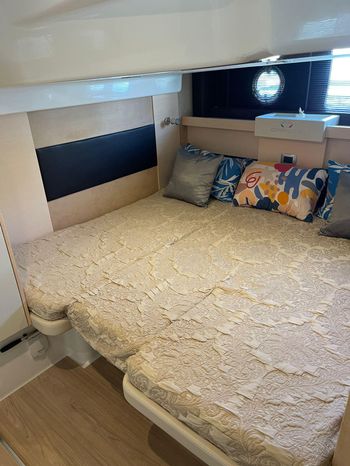 2015 cranchi m 44 ht power 9361502 20240423081320763 1 XLARGE