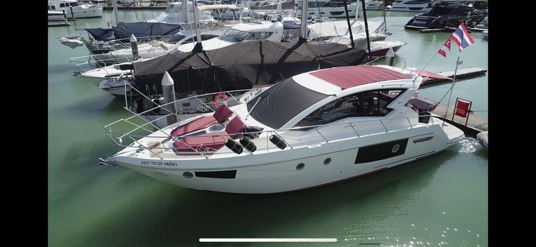 2015 cranchi m 44 ht power 9361502 20240423081336959 1 XLARGE