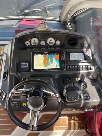 2015 cranchi m 44 ht power 9361502 20240423081339608 1 XLARGE