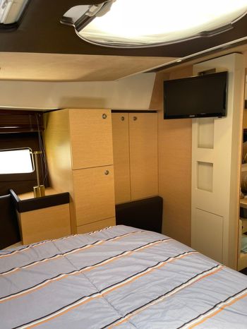 2015 cranchi m 44 ht power 9361502 20240423081420202 1 XLARGE