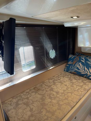 2015 cranchi m 44 ht power 9361502 20240423081434831 1 XLARGE