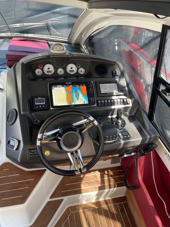 2015 cranchi m 44 ht power 9361502 20240423081505807 1 XLARGE