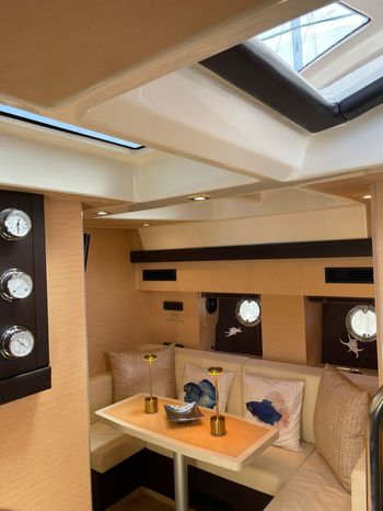 2015 cranchi m 44 ht power 9361502 20240423081546349 1 XLARGE