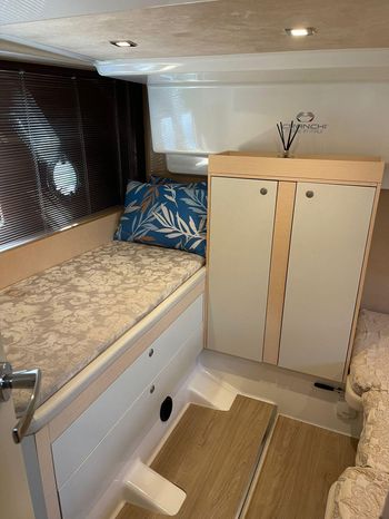 2015 cranchi m 44 ht power 9361502 20240423081706840 1 XLARGE