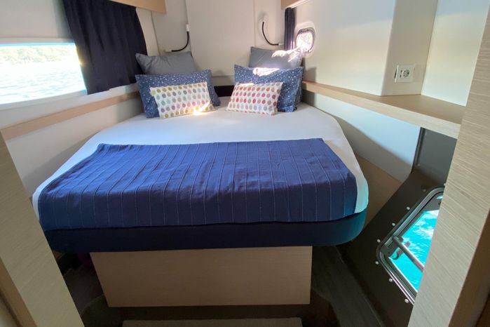 2018 fountaine pajot helia 44 evolution sail 9844990 20250619085308653 1 1