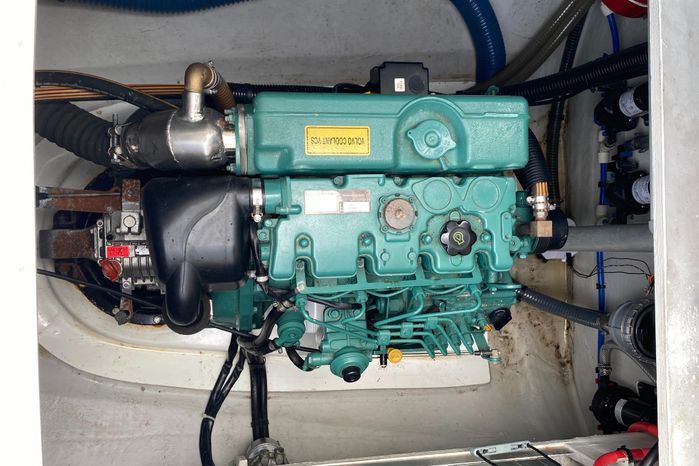 2018 fountaine pajot helia 44 evolution sail 9844990 20250619085355509 1