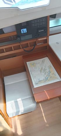 2020 jeanneau sun odyssey 440 sail 9840691 20250617121342088 1