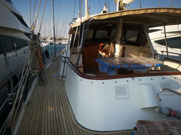 8035871 20210917090045654 1 XLARGE