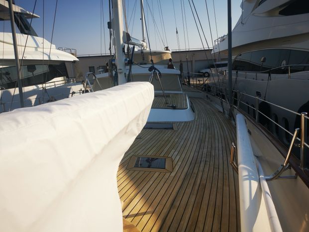 8035871 20210917090110660 1 XLARGE