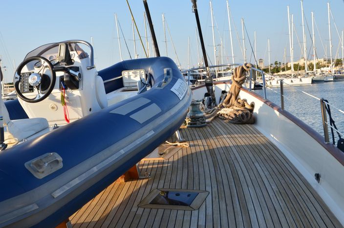 8035871 20211011041537486 1 XLARGE