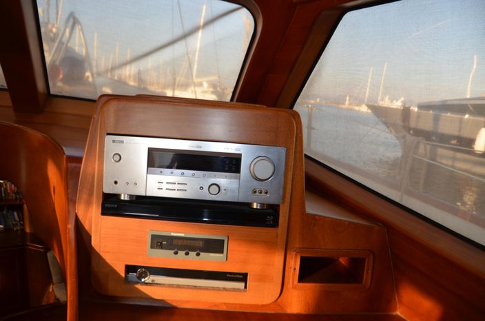 8035871 20211011041643661 1 XLARGE