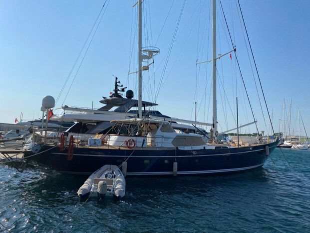 8035871 20240209103914473 1 XLARGE