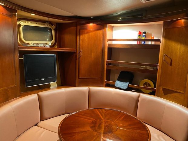 8035871 20240209103918054 1 XLARGE