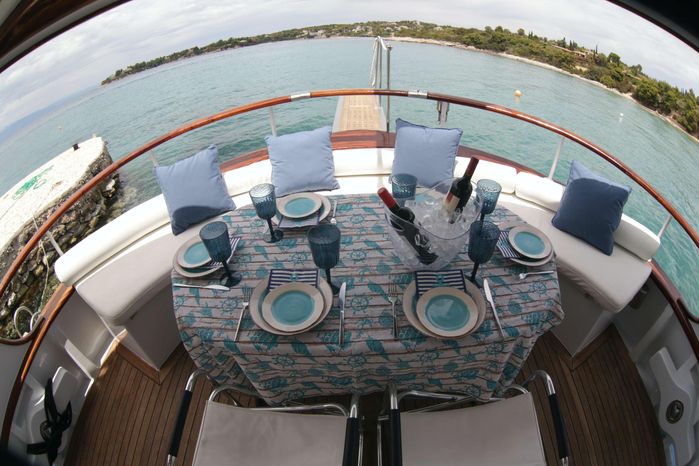 9231791 20240208132431076 1 XLARGE