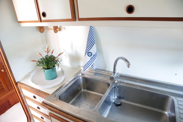 9231791 20240216031331038 1 XLARGE