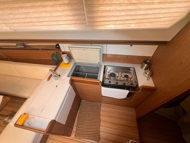 9288910 20240306102159450 1 XLARGE