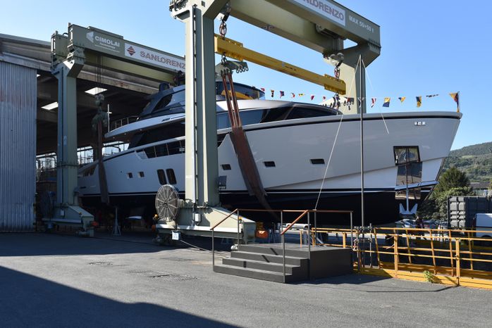 9303066 20240318111004952 1 XLARGE