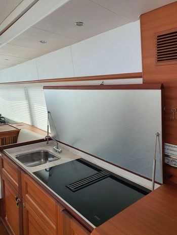 9331193 20240406092313052 1 XLARGE